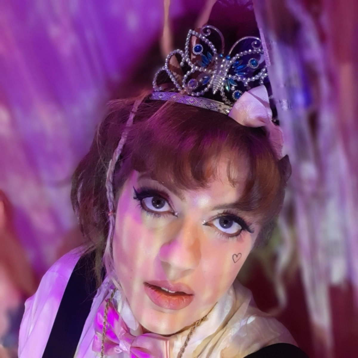 BLOOM + Nachtvlinder